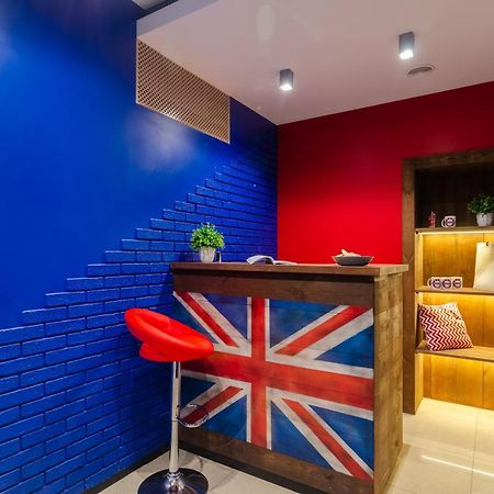 Underground Hostel Kiev Extérieur photo